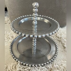 NWT Threshold fromTarget Aluminum Beaded 2 Tier Tray